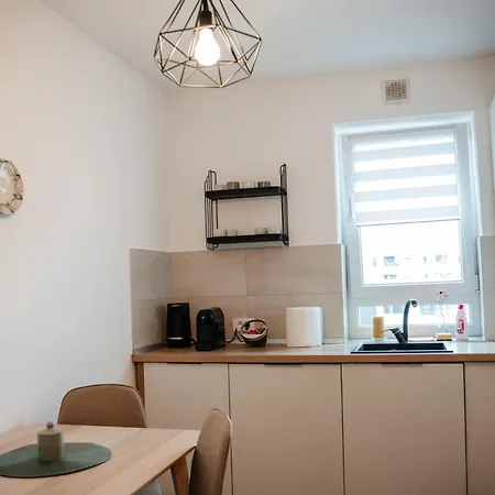 B&v 706 Coresi - Balcony & Free Parking *