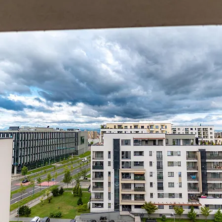 B&v 706 Coresi - Balcony & Free Parking *