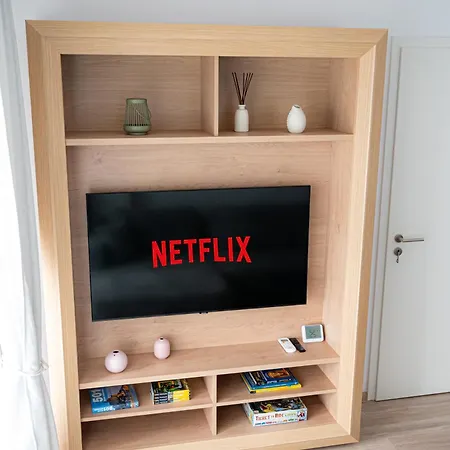 B&v 706 Coresi - Balcony & Free Parking *