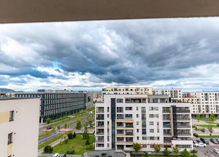 B&v 706 Coresi - Balcony & Free Parking *