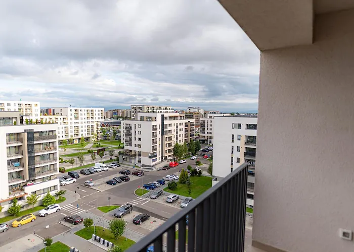 Apartmán Apart B&V 706 Coresi - Balcony Apartment With Parking *